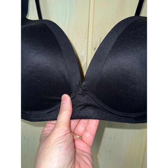 Victoria's Secret Other - 38DD Victoria's Secret No Wire T-Shirt BRA Black Wirefree Convertible Body By